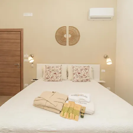 Mamma Grazia Bed & Breakfast *